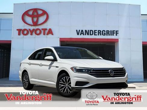 Used 2019 Volkswagen Jetta SEL FWD image 1