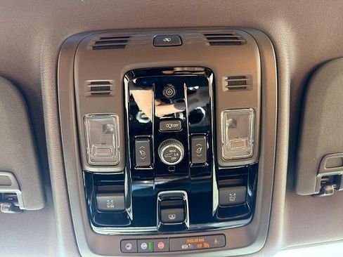 Used 2025 Cadillac Escalade Premium Luxury w/ Touring Package AWD/4WD image 38