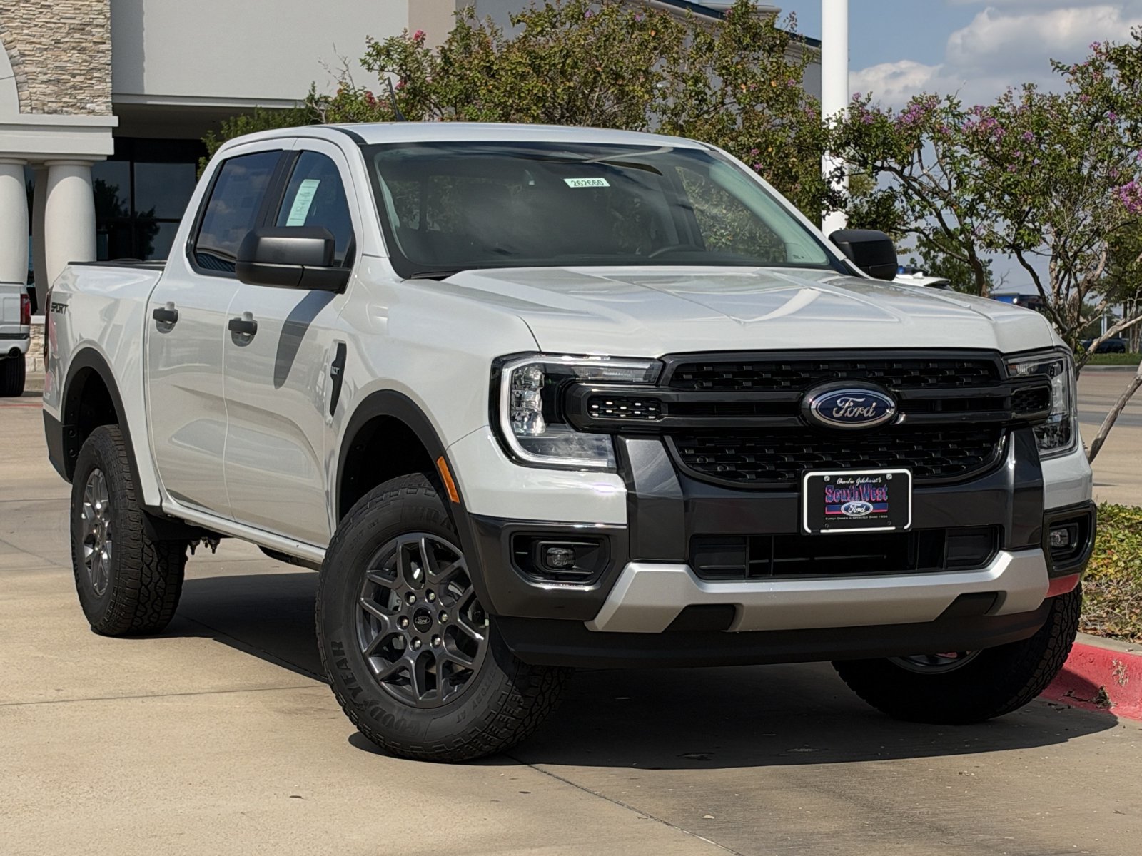 New 2026 Ford Ranger XLT w/ Equipment Group 301A High RWD image 2