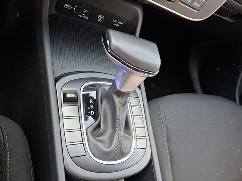 Used 2025 Hyundai Kona SEL image 26