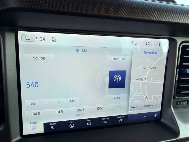 Certified 2022 Ford Bronco Outer Banks w/ Sasquatch Package AWD/4WD image 14