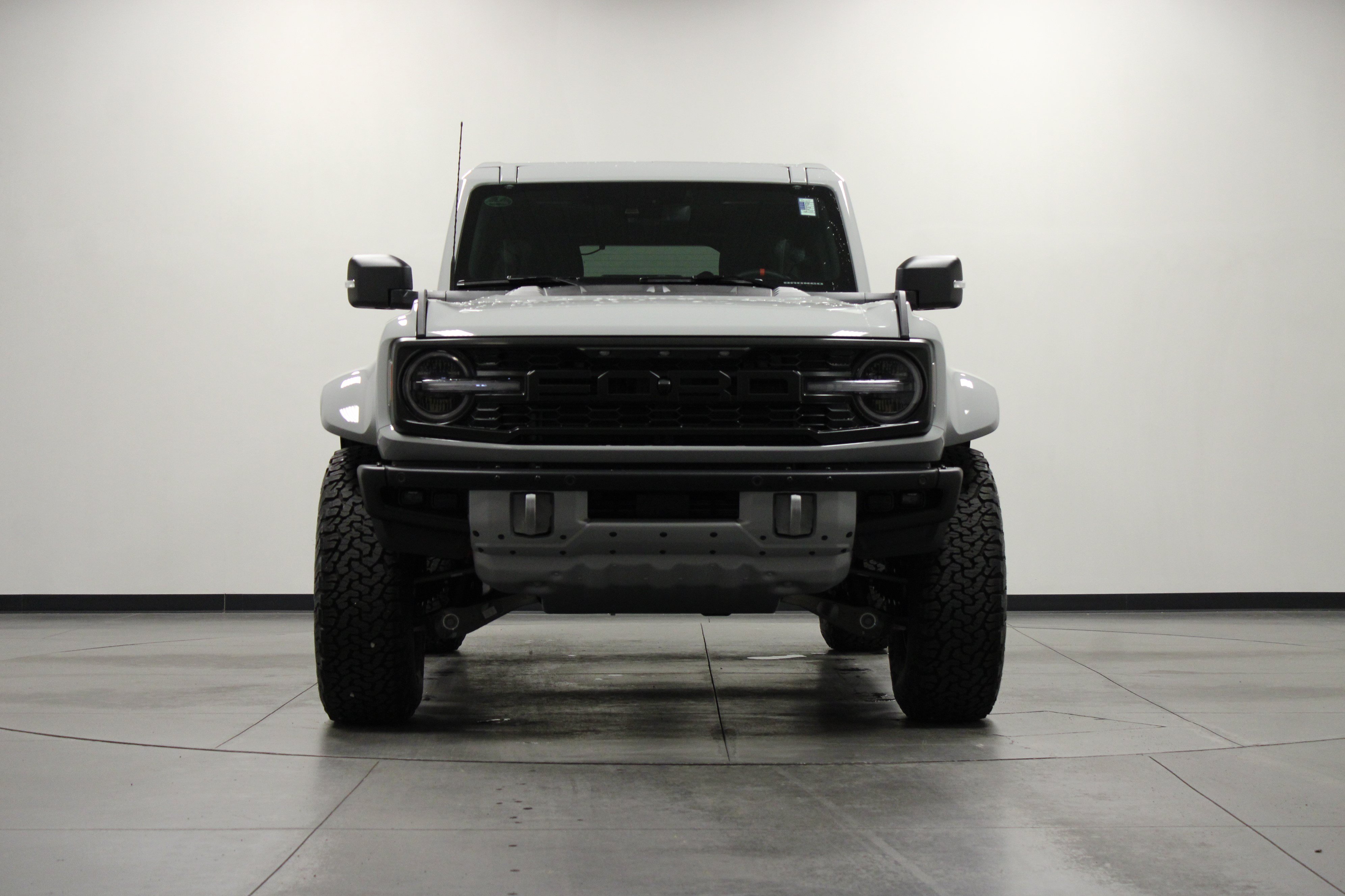New 2026 Ford Bronco Raptor AWD/4WD image 9