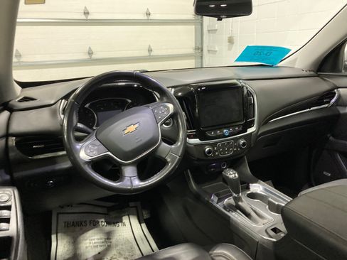 Used 2018 Chevrolet Traverse LT image 20