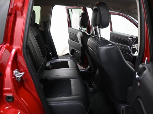 Used 2017 Jeep Compass Sport w/ Power Value Group image 23