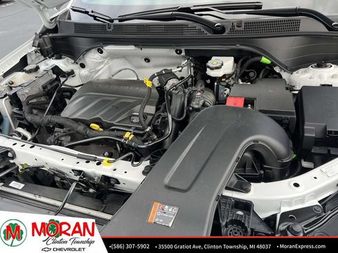 Used 2025 Buick Envista Preferred FWD image 11