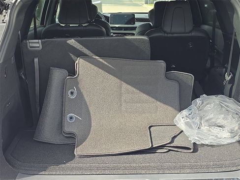 New 2026 INFINITI QX60 Autograph w/ Dark Cargo Package image 6