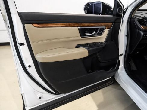 Used 2021 Honda CR-V Touring image 43