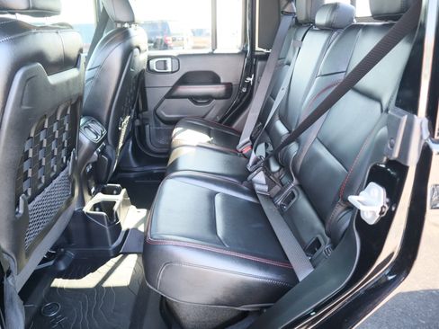 Used 2020 Jeep Gladiator Rubicon image 34