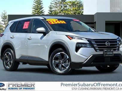 Used 2024 Nissan Rogue SV