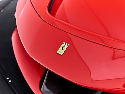 Used 2024 Ferrari SF90 Spider AWD/4WD image 30