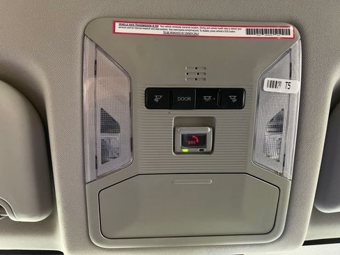 Certified 2023 Toyota RAV4 LE FWD image 29