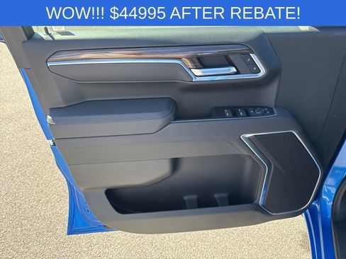 Used 2025 Chevrolet Silverado 1500 LT image 10