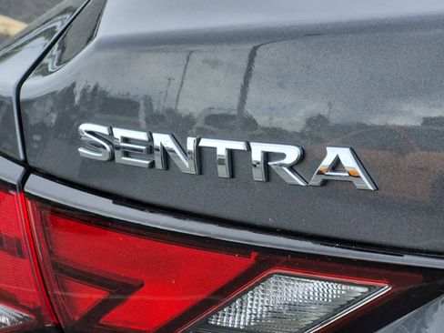 Used 2020 Nissan Sentra SV FWD image 22