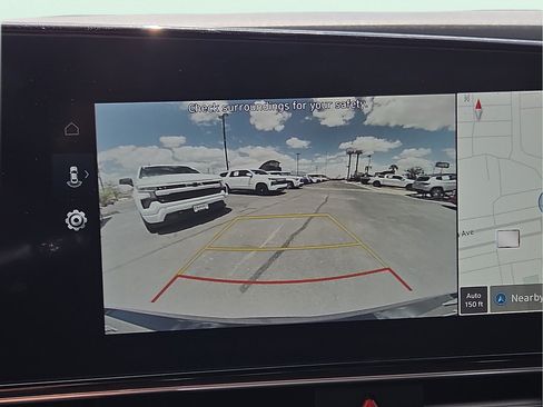 Used 2024 Hyundai Elantra SEL FWD image 17