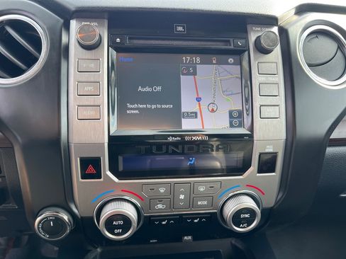 Used 2018 Toyota Tundra Limited w/ Limited Premium Package image 36