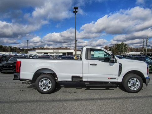 New 2026 Ford F250 XLT RWD image 3