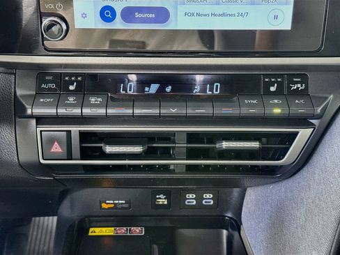 Certified 2025 Toyota Camry LE w/ Convenience Package AWD/4WD image 15