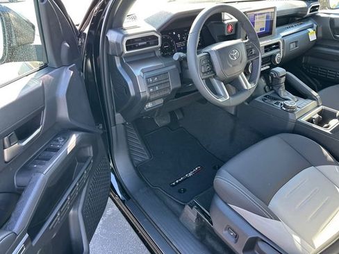 New 2026 Toyota Tacoma TRD Off-Road AWD/4WD image 6