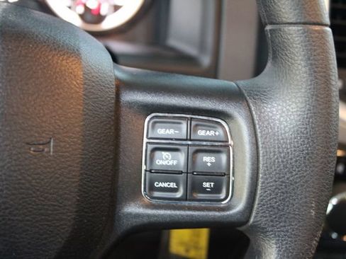 Used 2018 RAM 1500 Outdoorsman AWD/4WD image 17
