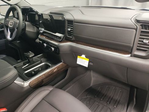 New 2026 GMC Sierra 1500 Elevation w/ Elevation Premium Package image 8