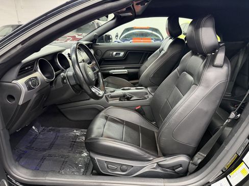 Used 2023 Ford Mustang Premium image 20