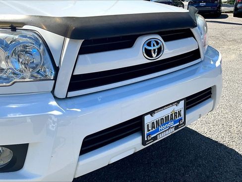 Used 2008 Toyota 4Runner Limited AWD/4WD image 29