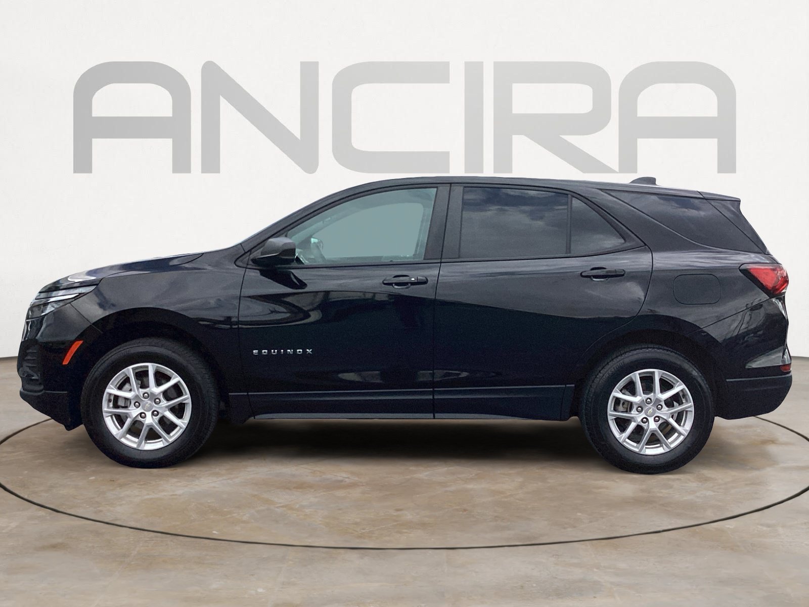 Used 2024 Chevrolet Equinox LS w/ LS Convenience Package AWD/4WD image 11