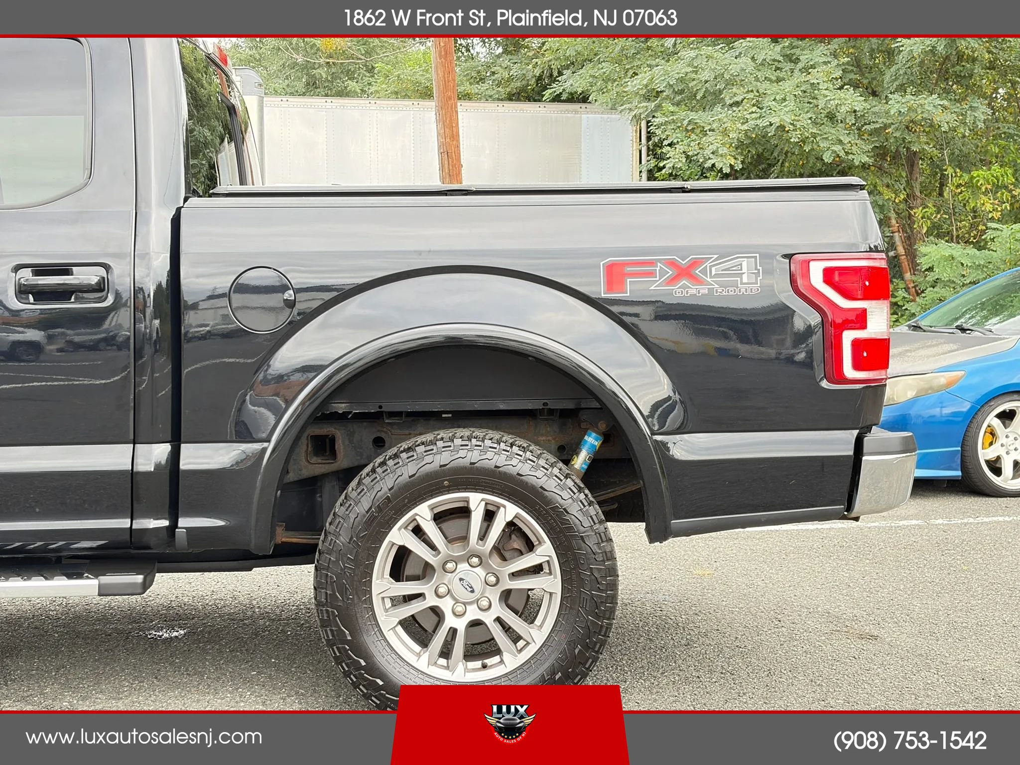 Used 2018 Ford F150 Lariat w/ Trailer Tow Package AWD/4WD image 11