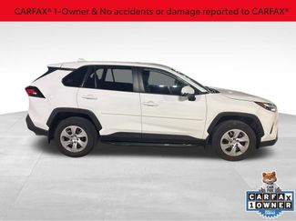 Used 2024 Toyota RAV4 LE video 2