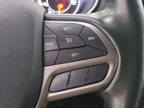 Certified 2021 Jeep Cherokee Latitude Plus image 27