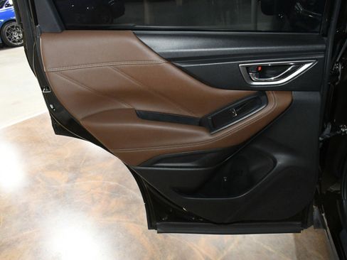 Used 2021 Subaru Forester Touring w/ Popular Package #2 image 43