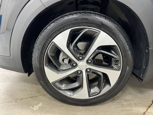 Used 2017 Hyundai Tucson Sport w/ Cargo Package FWD image 25