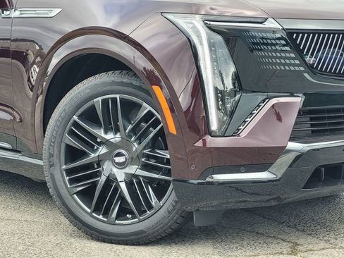 New 2025 Cadillac Escalade IQ Sport 2 w/ LPO, ONYX Package image 3