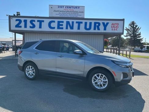 Used 2023 Chevrolet Equinox LT w/ Driver Convenience Package AWD/4WD image 1