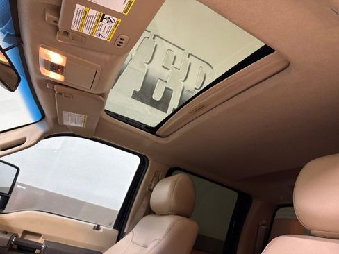 Used 2016 Ford F250 Lariat w/ Lariat Ultimate Package image 22