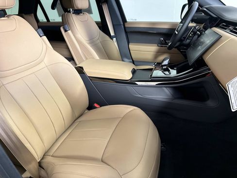 New 2026 Land Rover Range Rover Sport SE AWD/4WD image 10