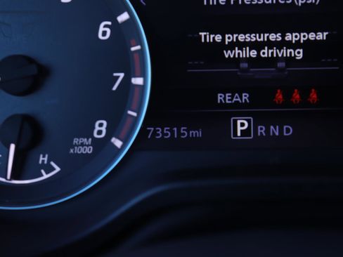 Used 2023 Nissan Titan SV image 26