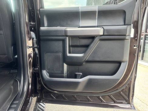 Used 2018 Ford F150 XLT w/ Equipment Group 302A Luxury AWD/4WD image 21