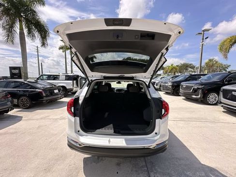 Certified 2022 GMC Terrain AT4 w/ Tech Package AWD/4WD image 33