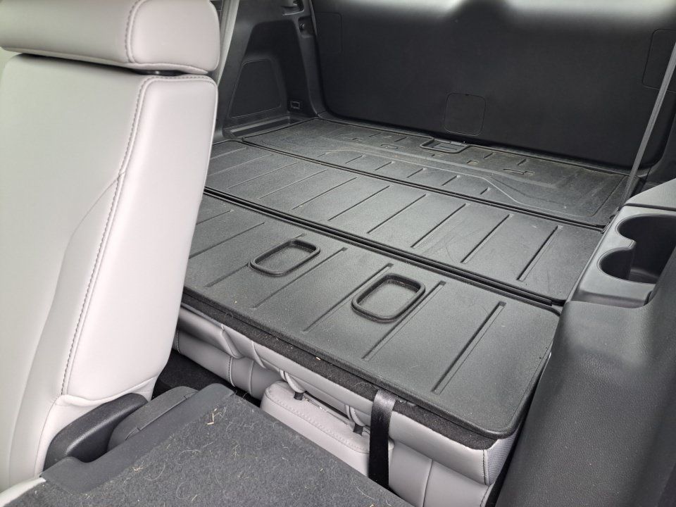 Used 2025 Honda Pilot Touring image 15