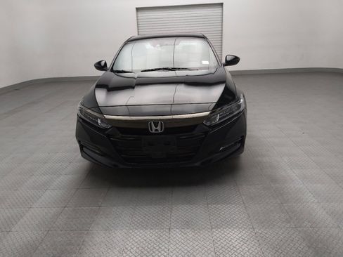Used 2018 Honda Accord Sport image 15
