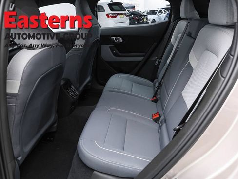 Used 2024 Polestar Polestar 2 RWD image 21