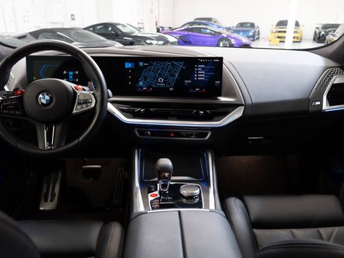 Used 2023 BMW XM image 38