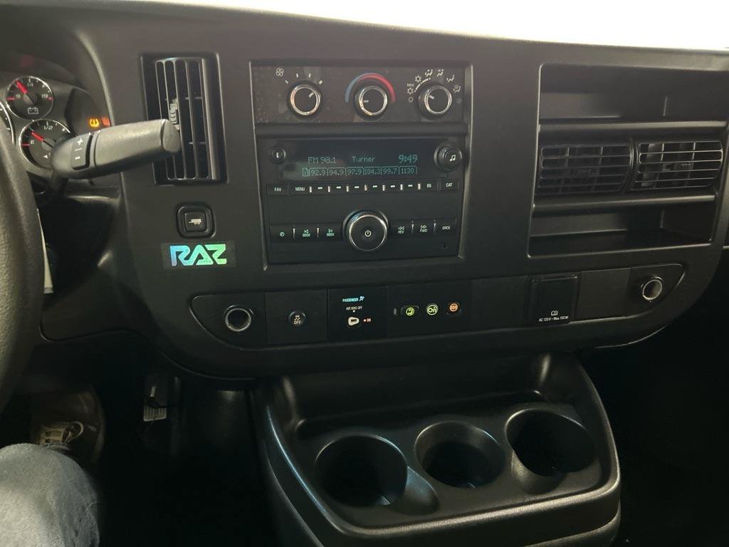 Used 2020 GMC Savana 2500 w/ Driver Convenience Package RWD image 18