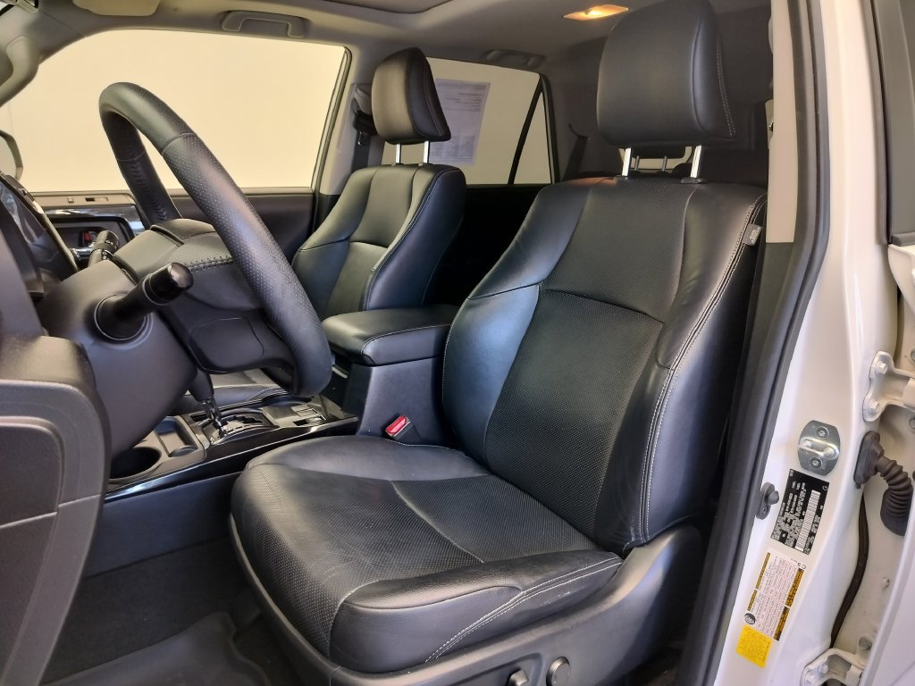 Used 2020 Toyota 4Runner Nightshade AWD/4WD image 5