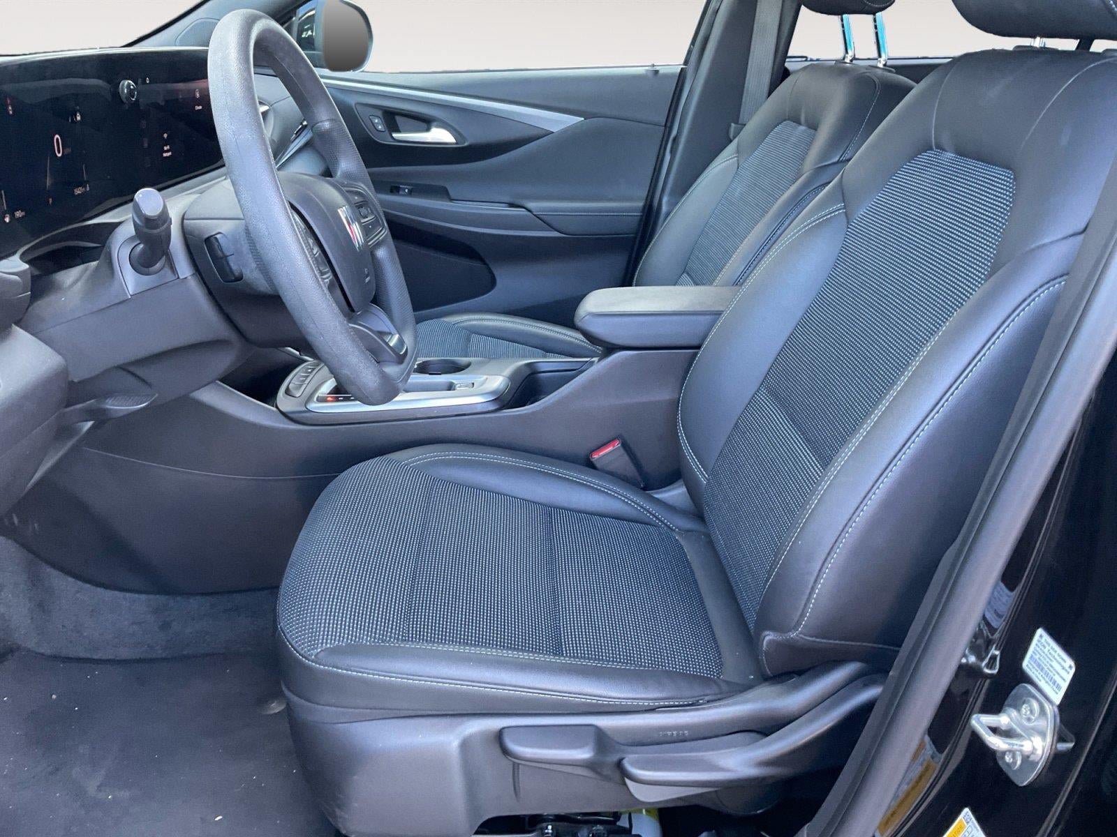 Used 2026 Buick Envista Preferred FWD image 9