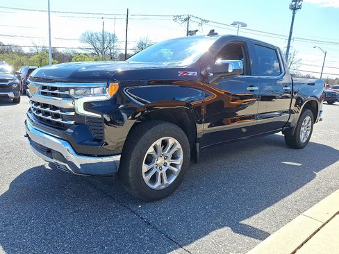 Used 2026 Chevrolet Silverado 1500 LTZ w/ LTZ Premium Package AWD/4WD image 3