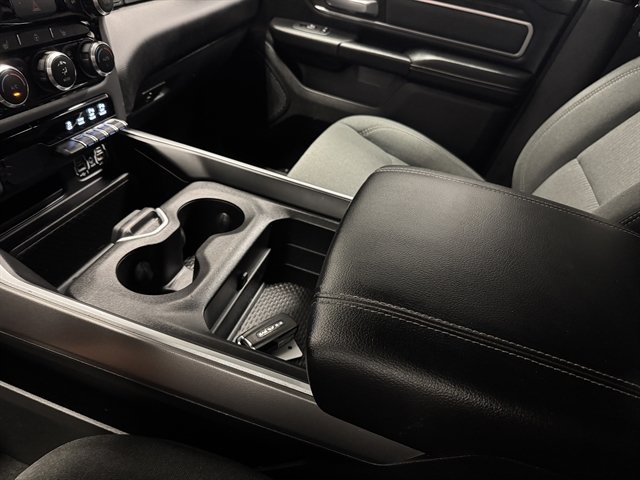 Used 2022 RAM 1500 Big Horn AWD/4WD image 31