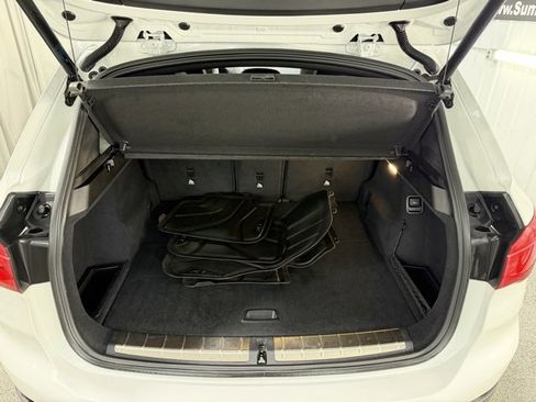 Used 2018 BMW X1 xDrive28i image 9