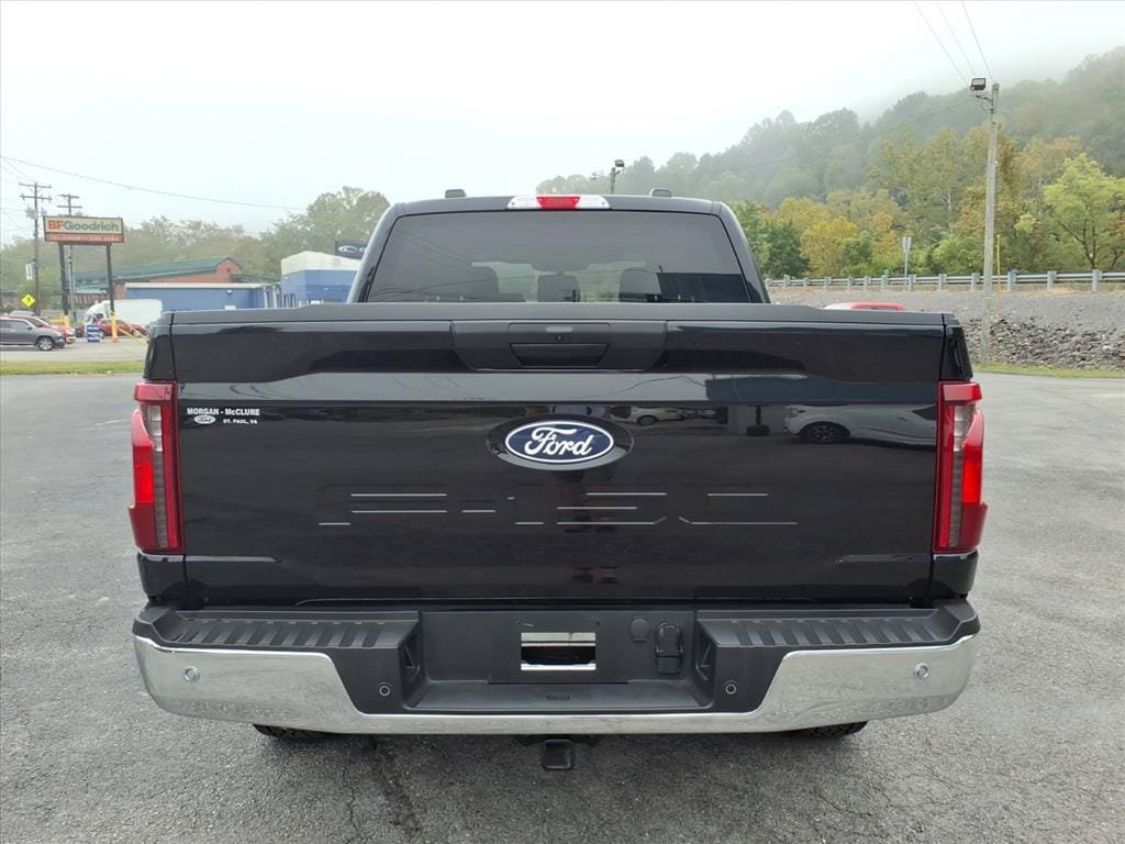 Used 2025 Ford F150 XLT w/ Equipment Group 301A Standard AWD/4WD image 4